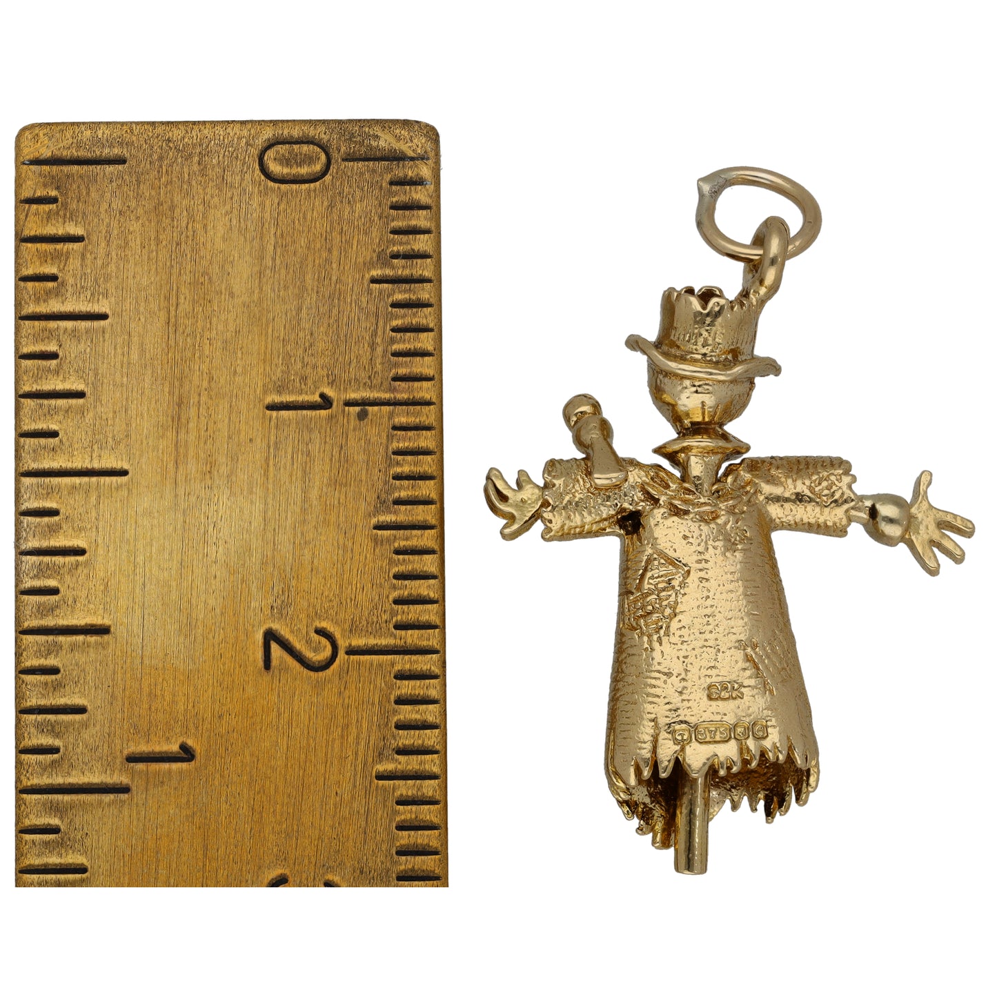9ct Gold Scarecrow Pendant