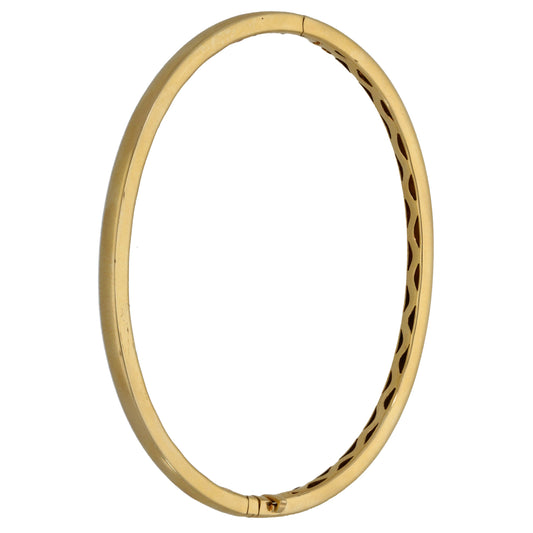 9ct gold hinged clasp bangle, polished oval with subtle end joint details