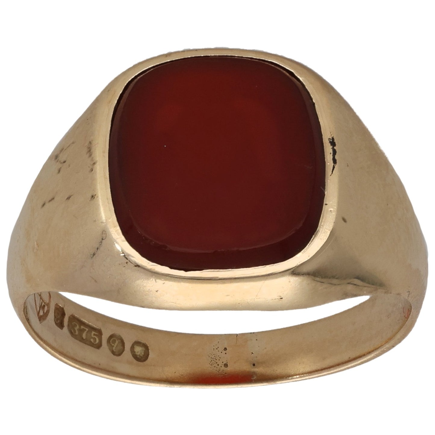 9ct gold signet ring with dark red carnelian oval face