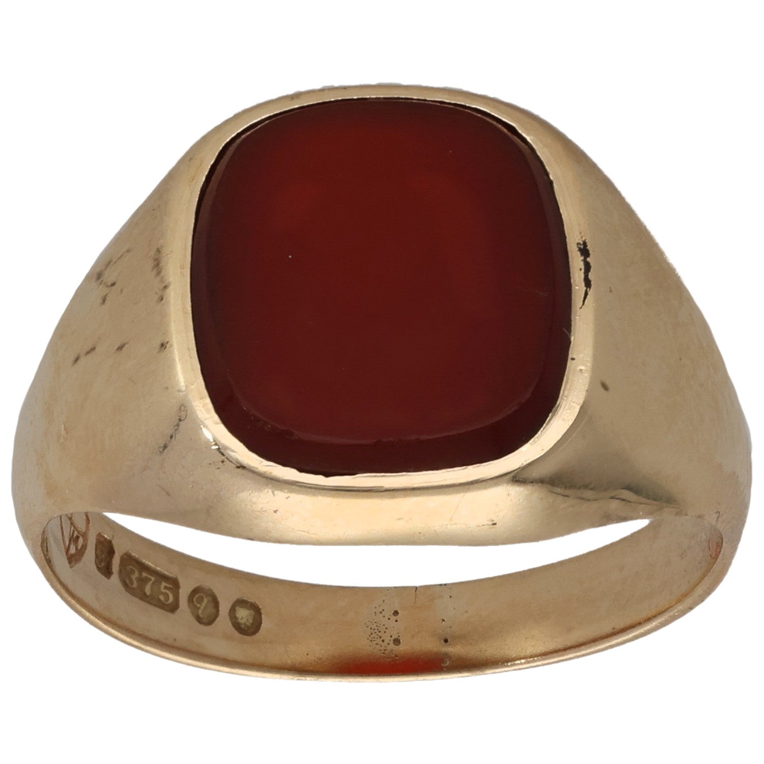 9ct gold signet ring with dark red carnelian oval face