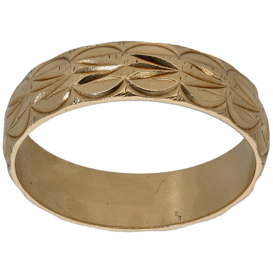 9ct Gold Shaped Wedding Ring Size M