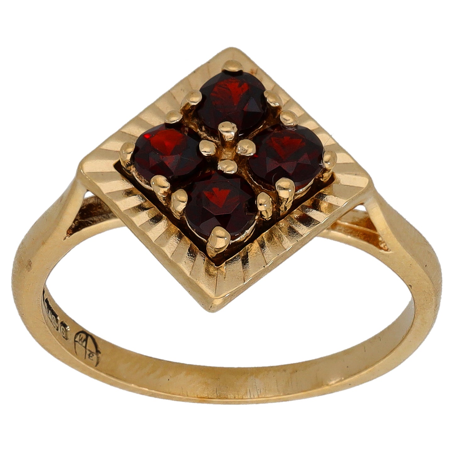 9ct Gold Garnet Dress/Cocktail Ring Size K