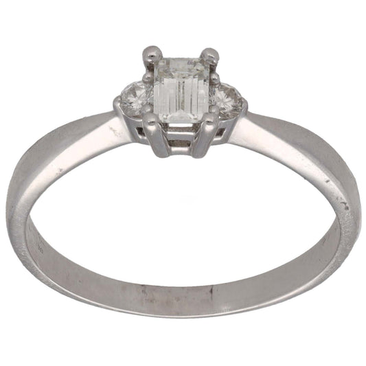 18ct White Gold 0.40ct Diamond Trilogy Stone Ring Size P