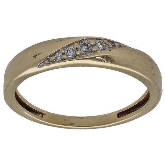 Yellow gold wedding ring with patterned row of round diamond accents across top