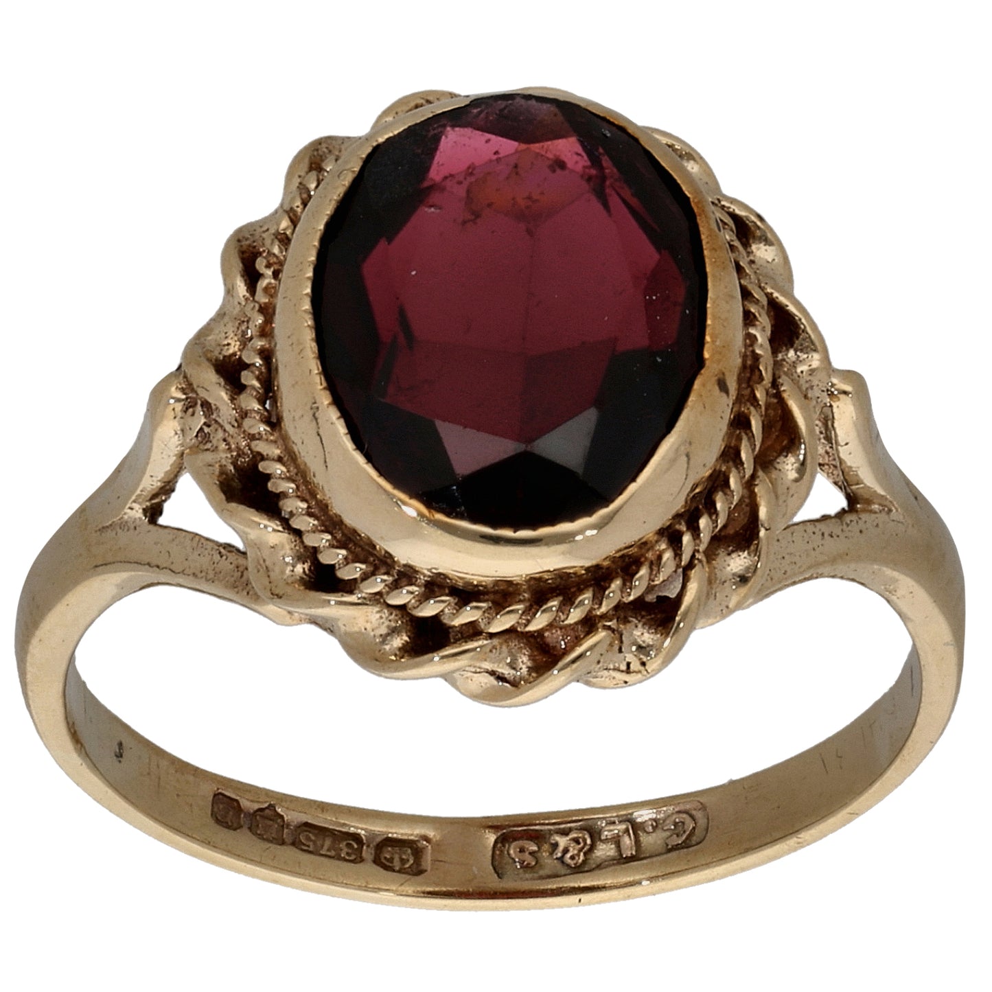 9ct Gold Garnet Single Stone Ring Size L