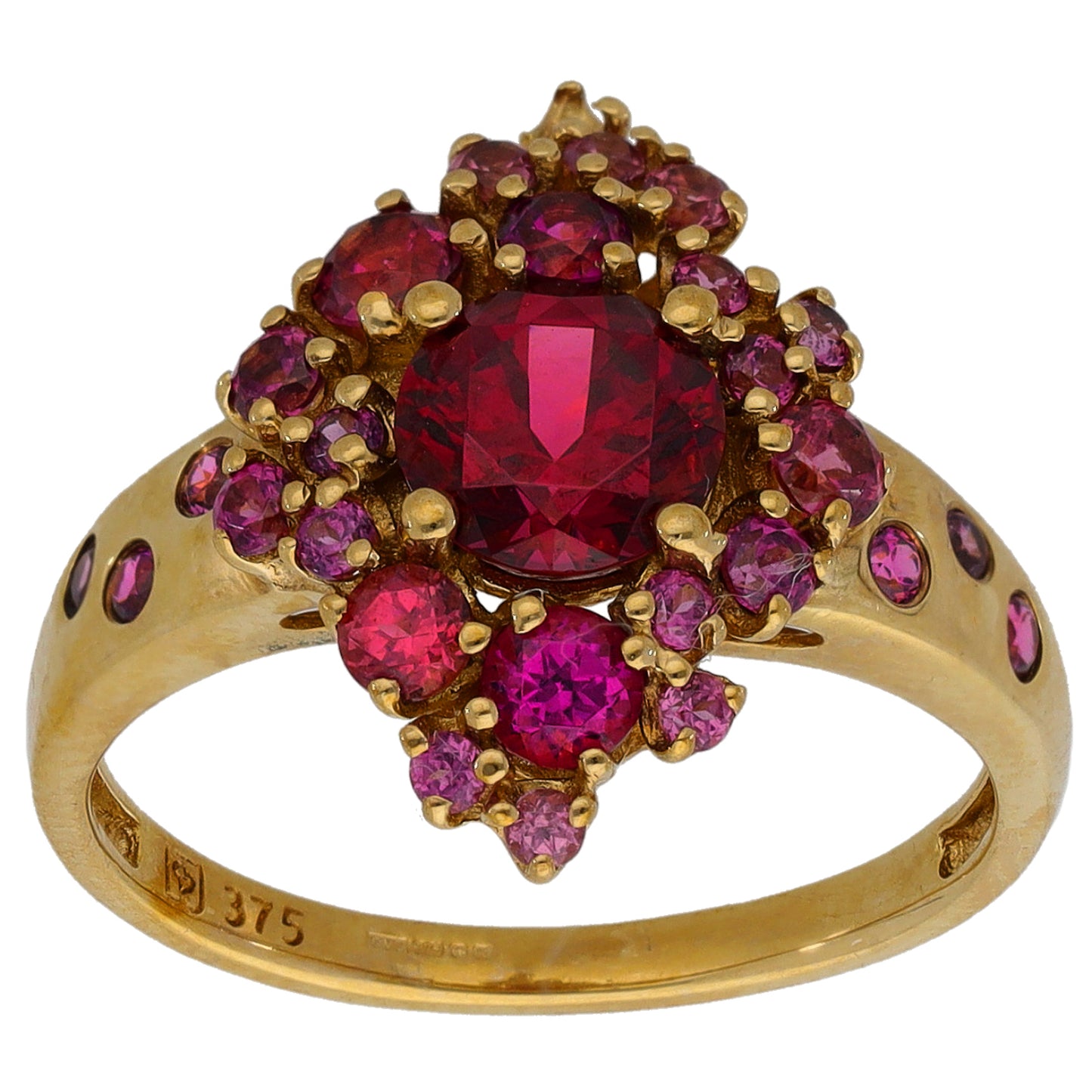 9ct Gold Garnet Dress/Cocktail Ring Size M