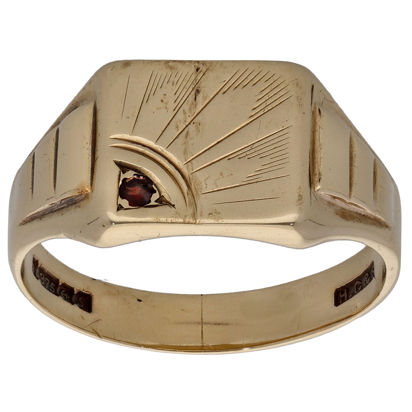 9ct Gold Garnet Patterned Single Stone Signet Ring Size V