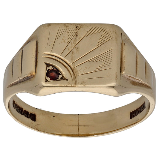 9ct Gold Garnet Patterned Single Stone Signet Ring Size V