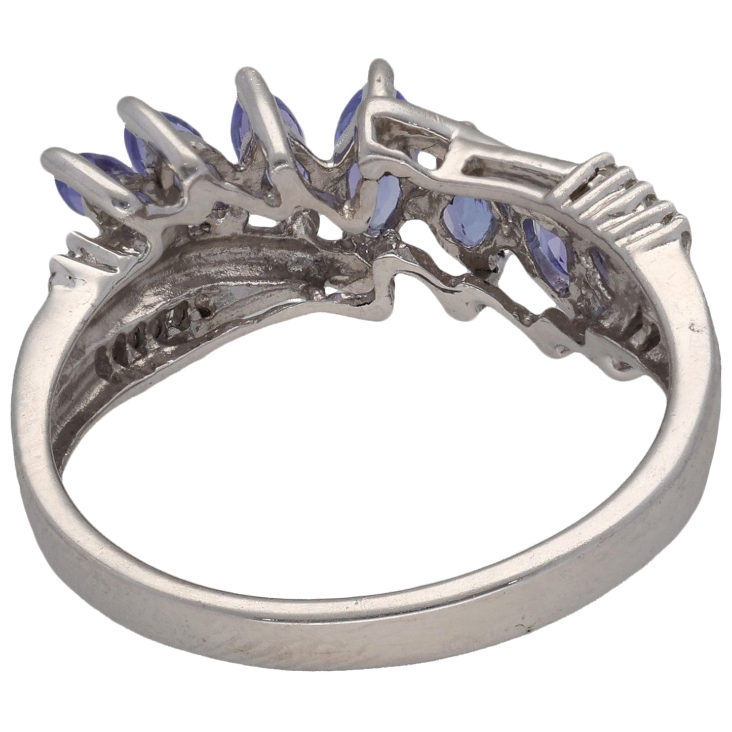 9ct White Gold Tanzanite & 0.14ct Diamond Dress/Cocktail Ring Size M