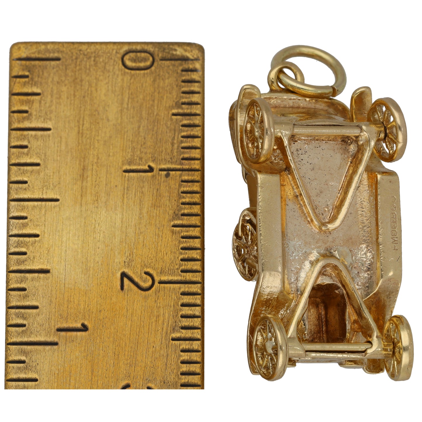 9ct Gold Car Pendant