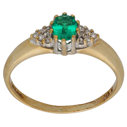 9ct Gold Man Made Emerald & 0.06ct Diamond Dress/Cocktail Ring Size O