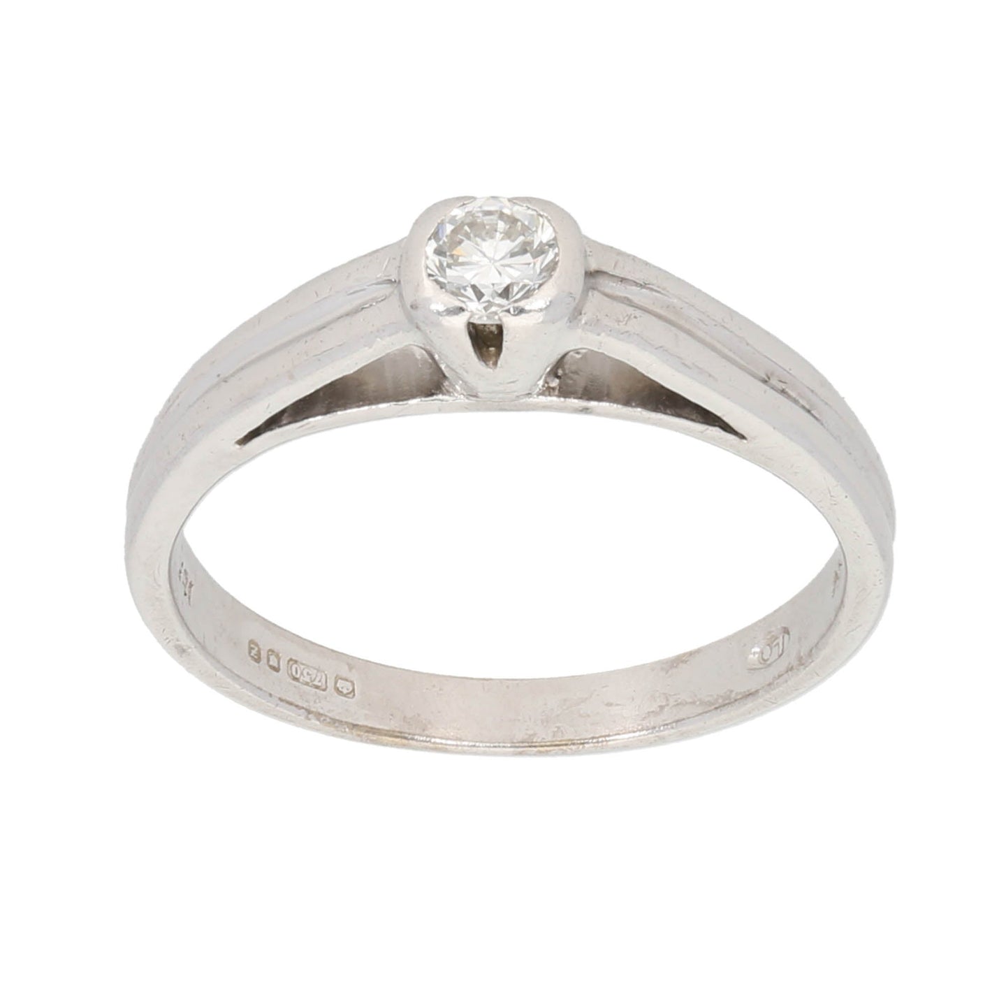 18ct White Gold 0.20ct Diamond Solitaire Ring Size N