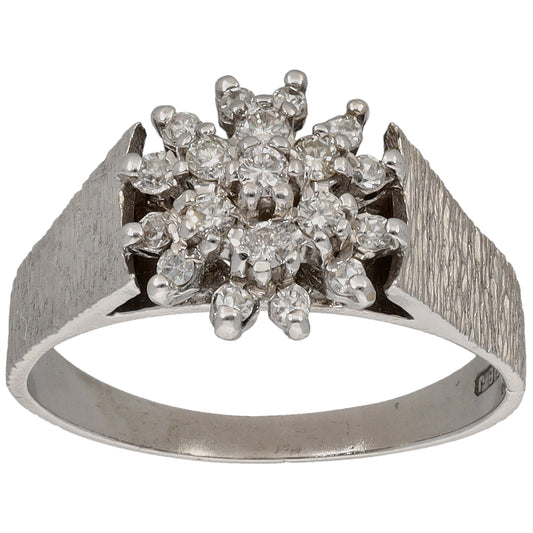 18ct White Gold 0.26ct Diamond Cluster Ring Size Q