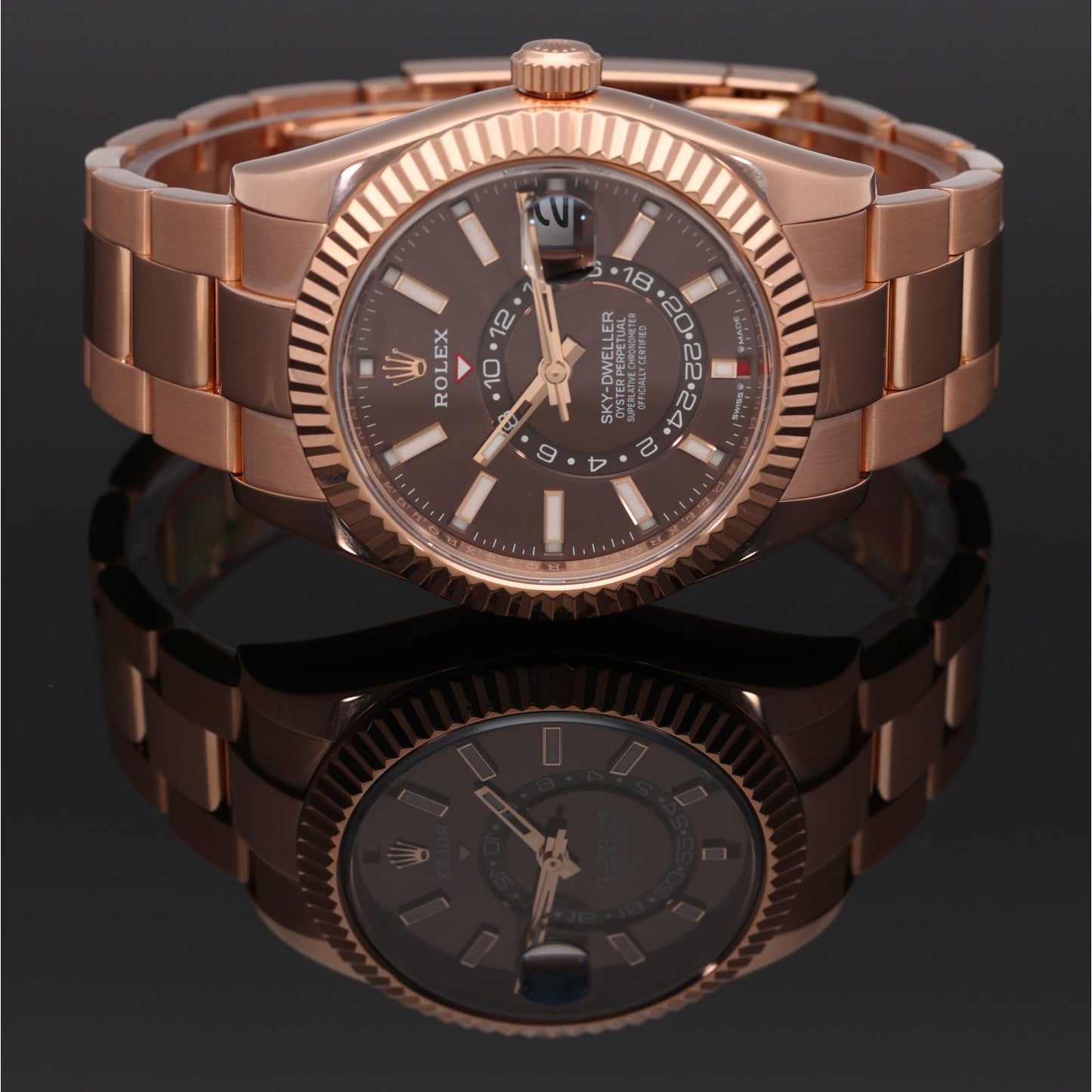 Rolex Sky Dweller 336935 42mm Rose Gold Watch