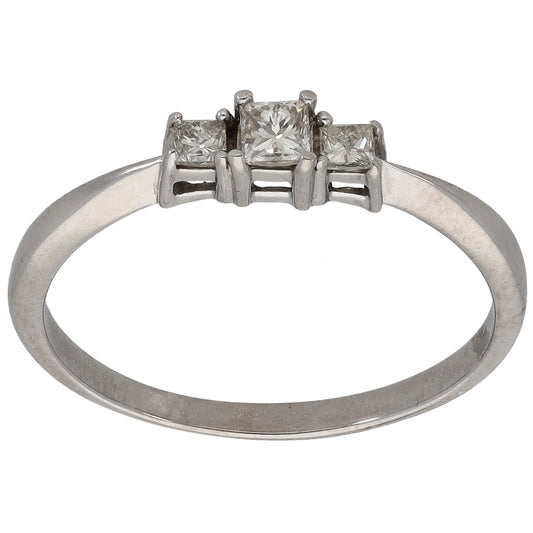9ct White Gold 0.25ct Diamond Trilogy Ring Size Q
