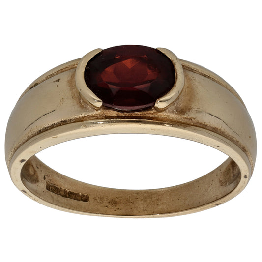 9ct Gold Garnet Single Stone Ring Size Q