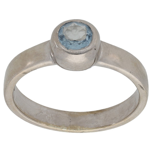 9ct White Gold Aquamarine Single Stone Ring Size P