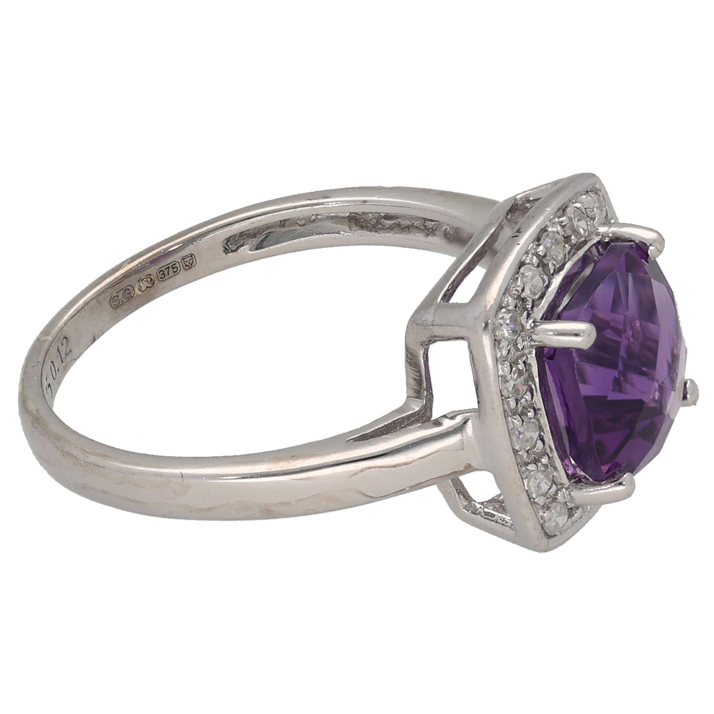 9ct White Gold Amethyst & 0.12ct Diamond Solitaire Ring With Accent Stones Size K