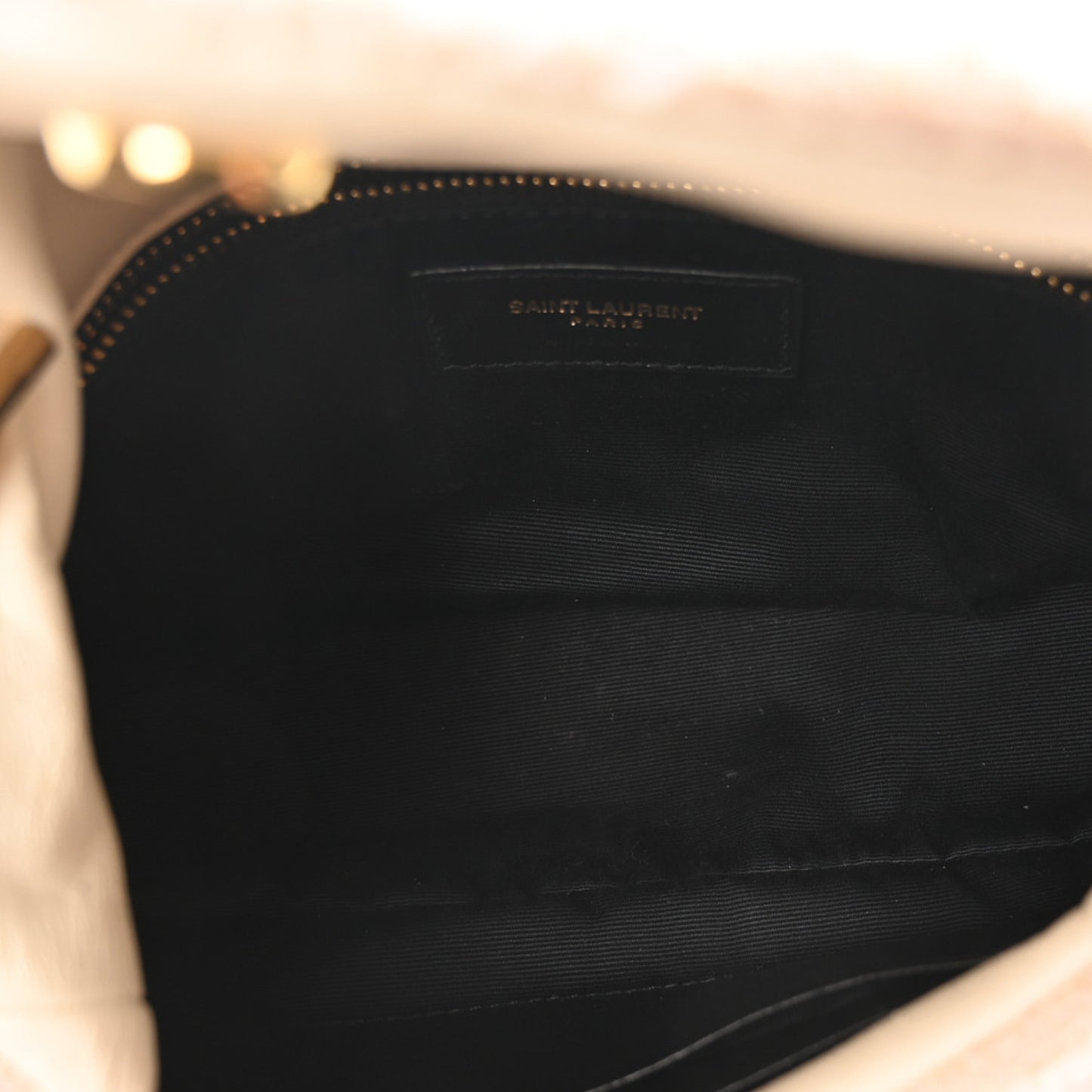 Yves Saint Laurent Loulou Puffer Bouclé Tweed Bag - Ivory