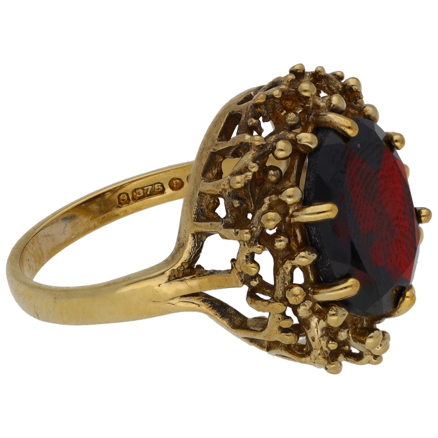 9ct Gold Garnet Single Stone Ring Size M