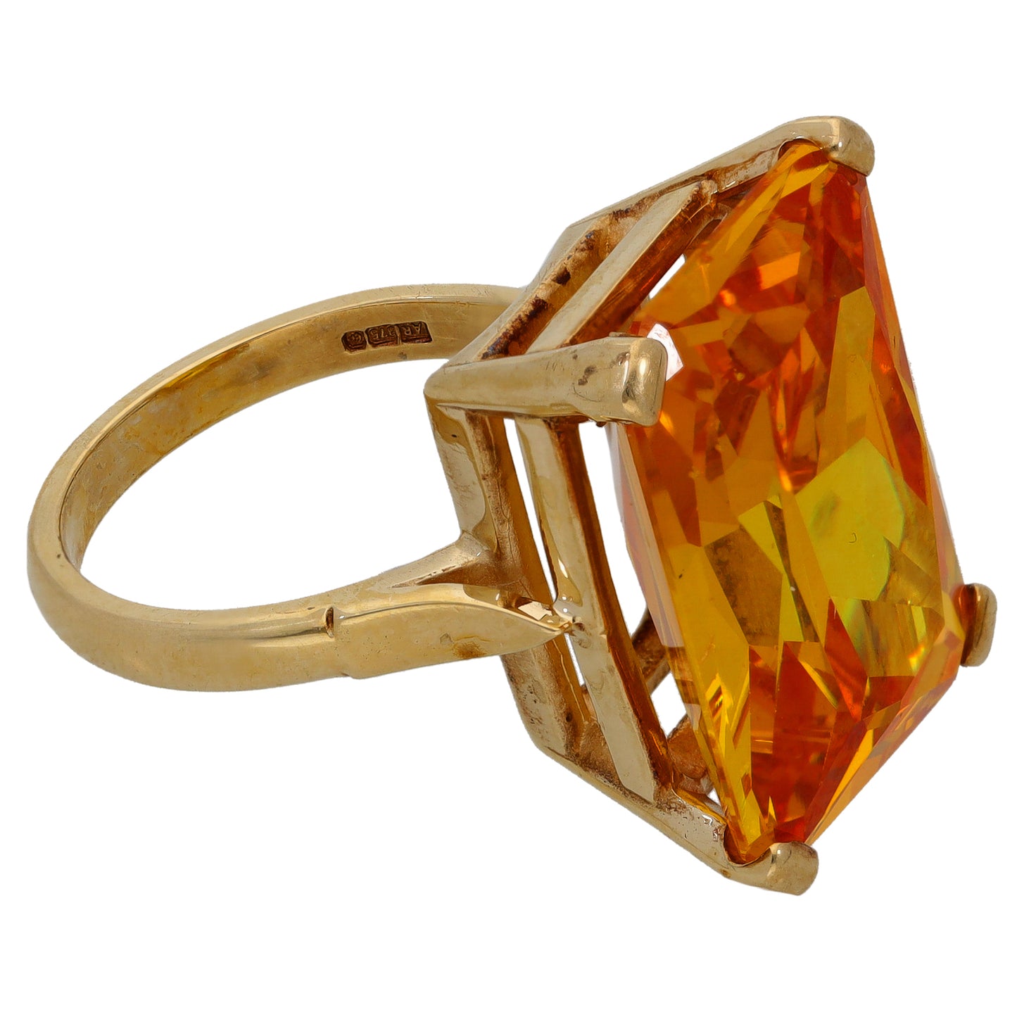 9ct Gold Imitation Gem Single Stone Ring Size O