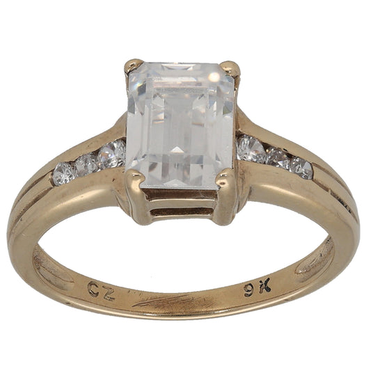 9ct Gold Cubic Zirconia Single Stone Ring with Accent Stones Size N