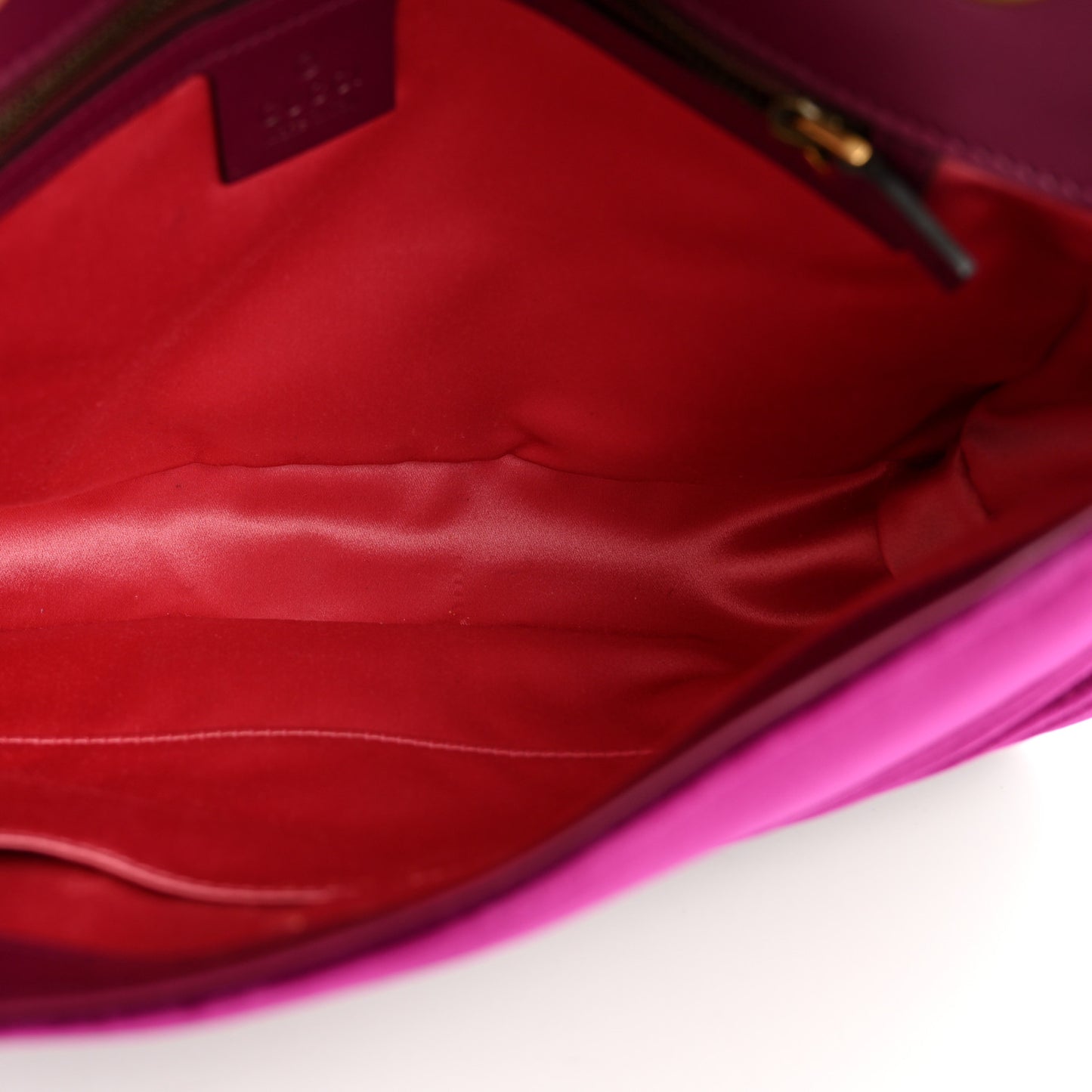 Gucci GG Marmont Velvet Matelasse Shoulder Bag - Fuchsia