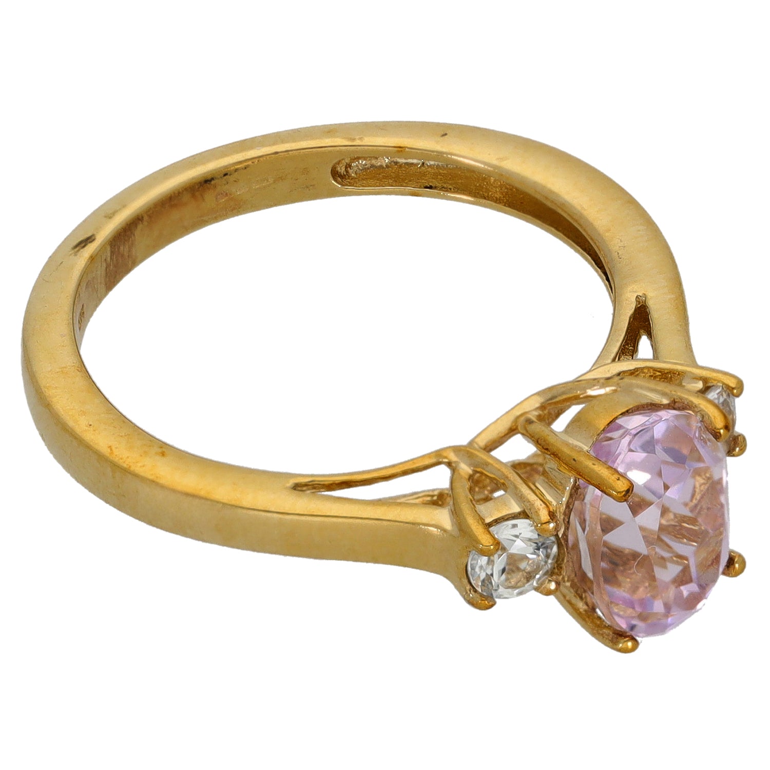 9ct gold ring with kunzite-look pink oval center stone, clear side stones