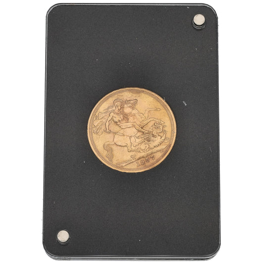 22ct Gold Queen Elizabeth II Full Sovereign Coin 1957
