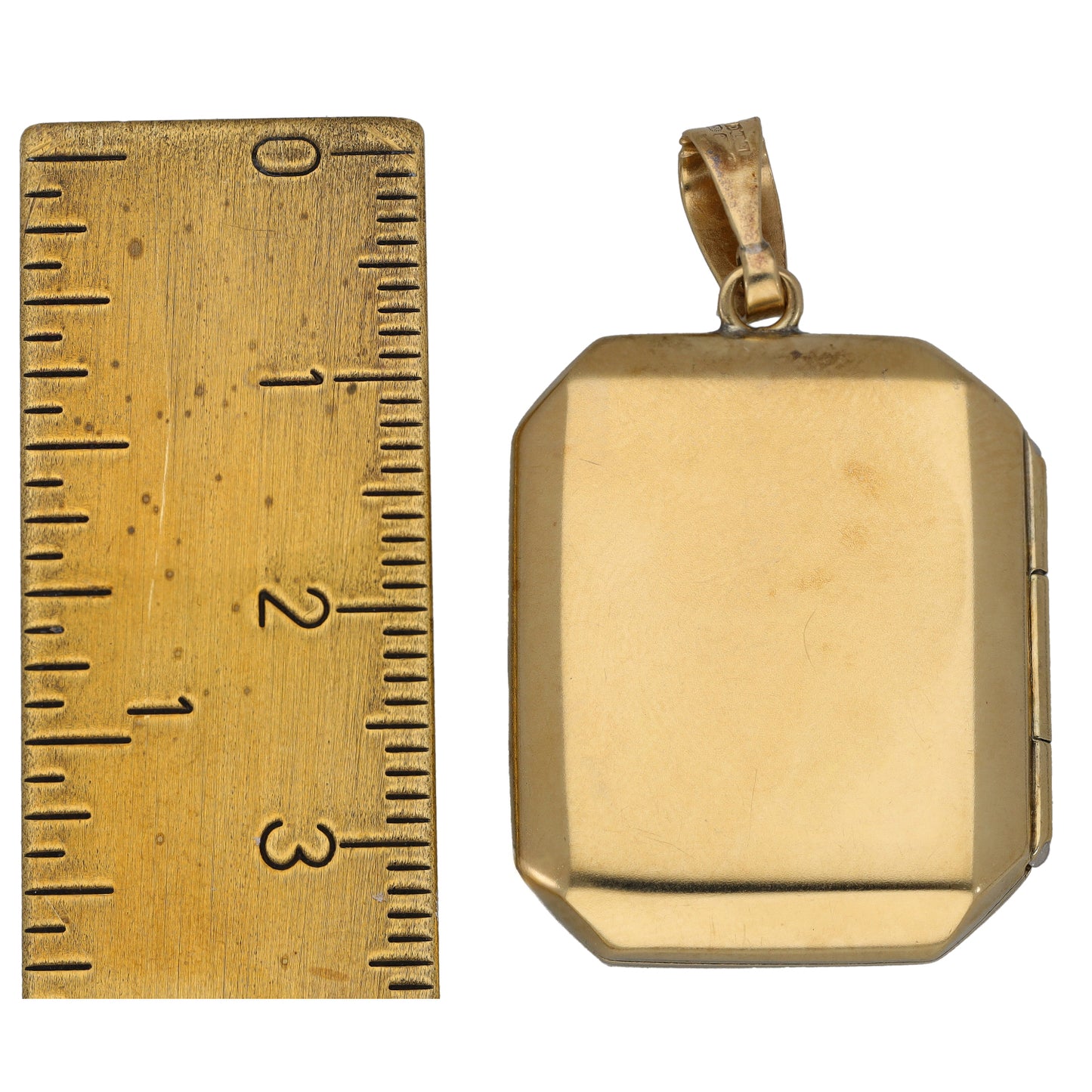 9ct Gold Patterned Locket Pendant