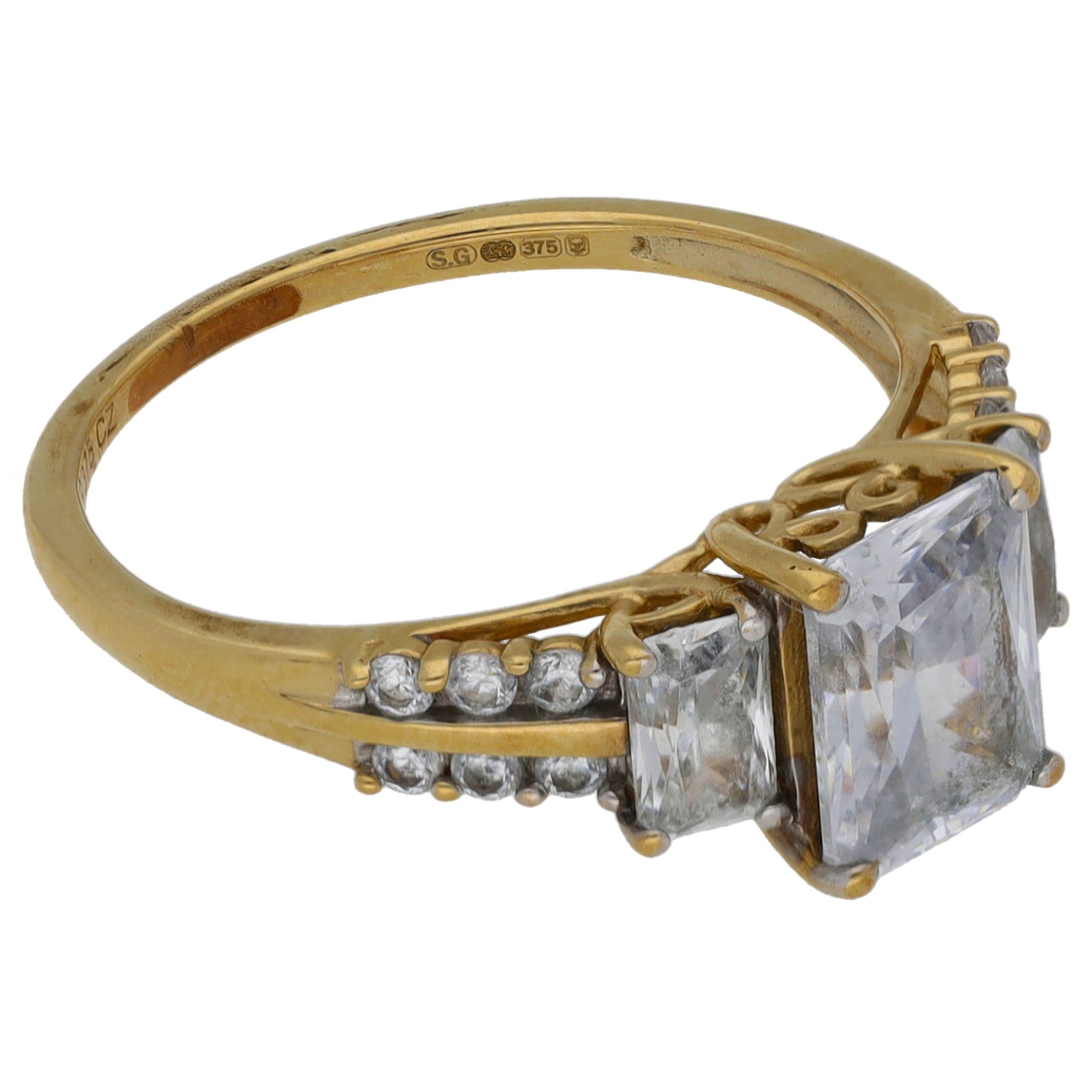 9ct Gold Cubic Zirconia Dress/Cocktail Ring Size N