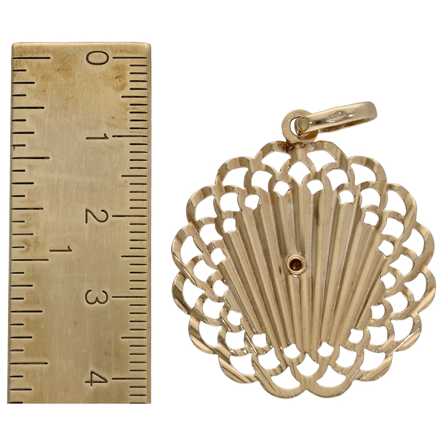 9ct Gold Nefertiti Pendant