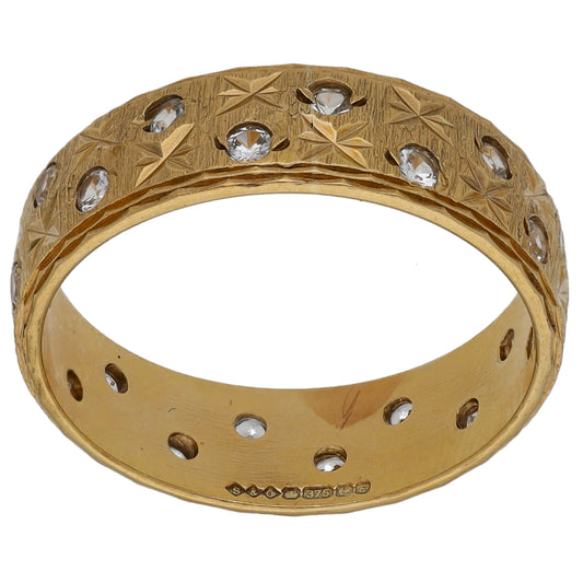 9ct Gold Cubic Zirconia Patterned Wedding Ring Size O