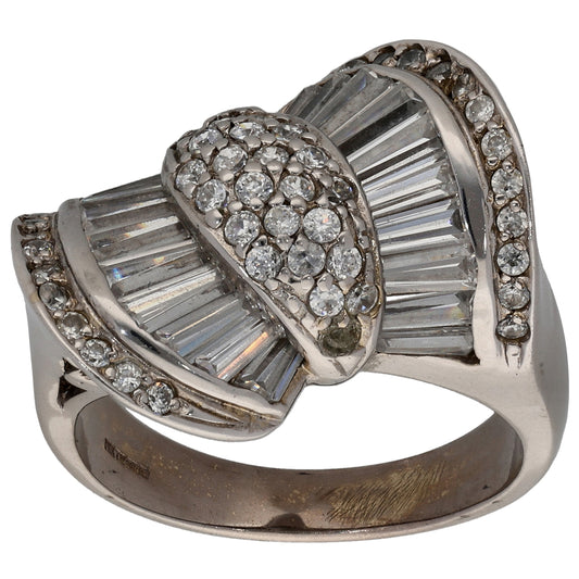 18ct White Gold Cubic Zirconia Dress/Cocktail Ring Size N