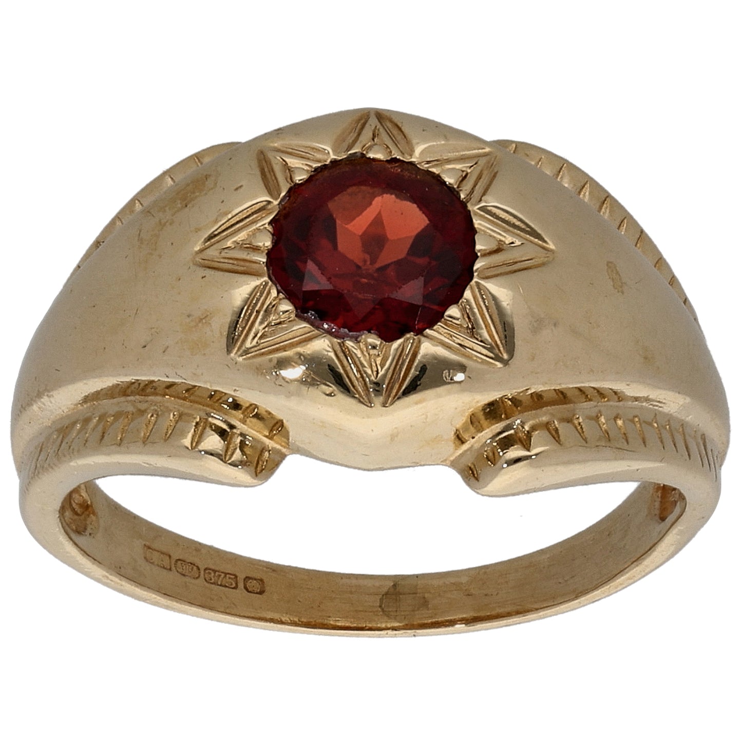 9ct Gold Garnet Single Stone Ring Size O