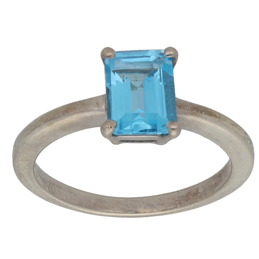 9ct White Gold Topaz Single Stone Ring Size N