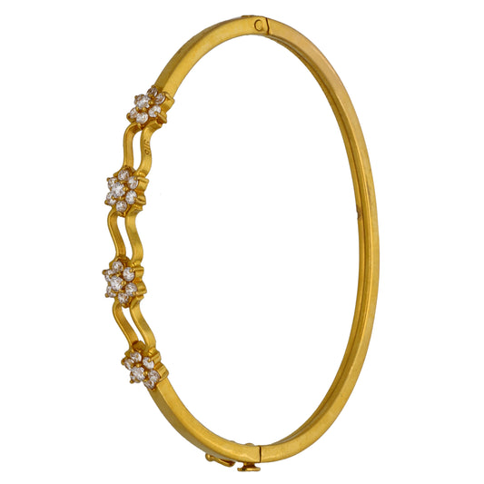 22ct Gold Cubic Zirconia Hinged/Clasp Bangle