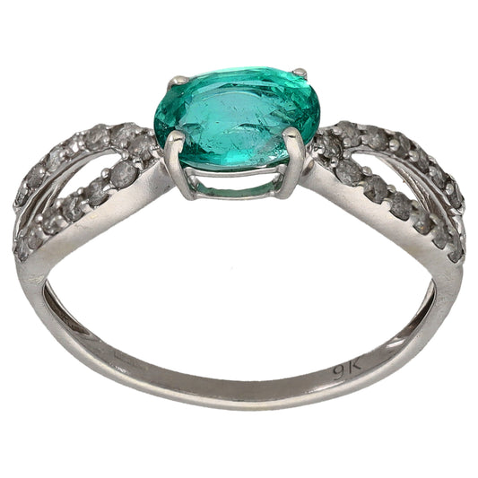 9ct White Gold Emerald & 0.26ct Diamond Dress/Cocktail Ring Size M