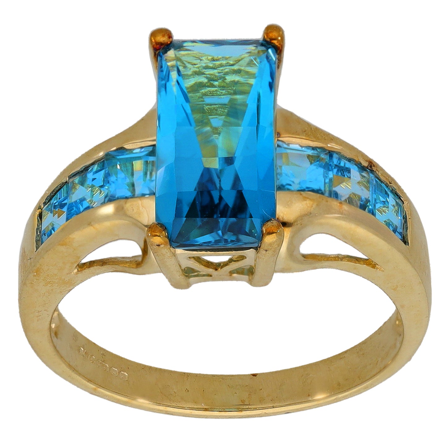9ct Gold Topaz Single Stone Ring With Accents Size P