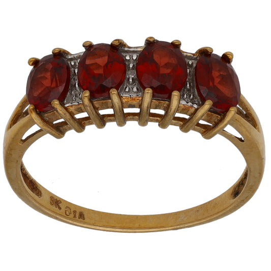 9ct Gold Garnet & 0.015ct Diamond Dress/Cocktail Ring Size P