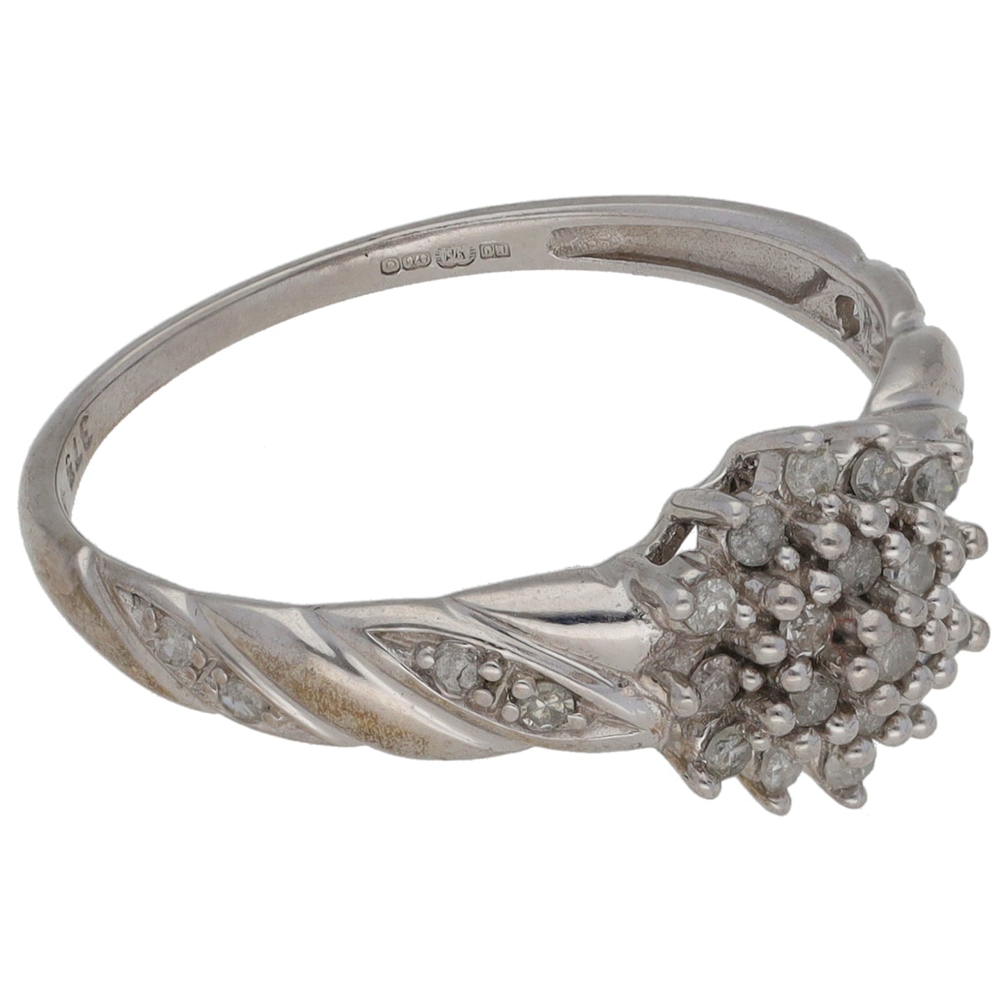 9ct White Gold 0.23ct Diamond Cluster Ring Size P