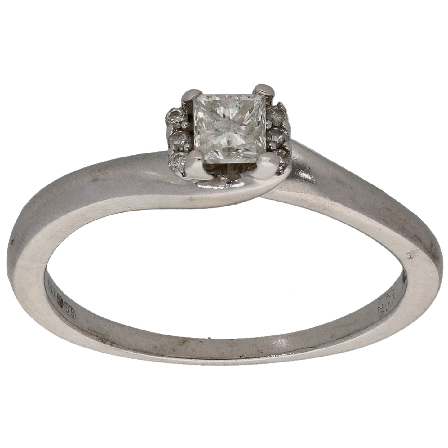 9ct White Gold 0.25ct Diamond Solitaire Ring With Accent Stones Size L