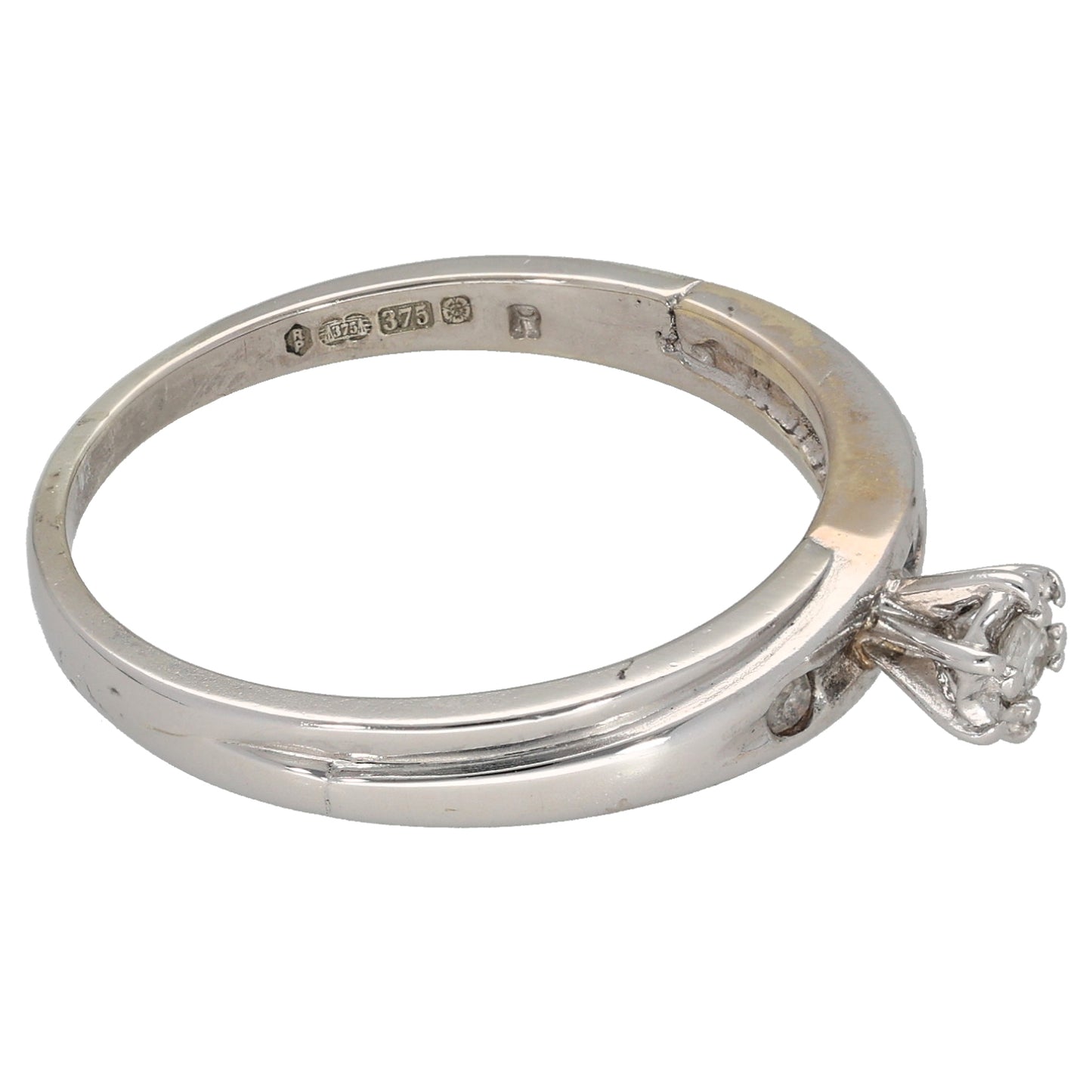 9ct White Gold 0.09ct Diamond Trilogy Ring Size R