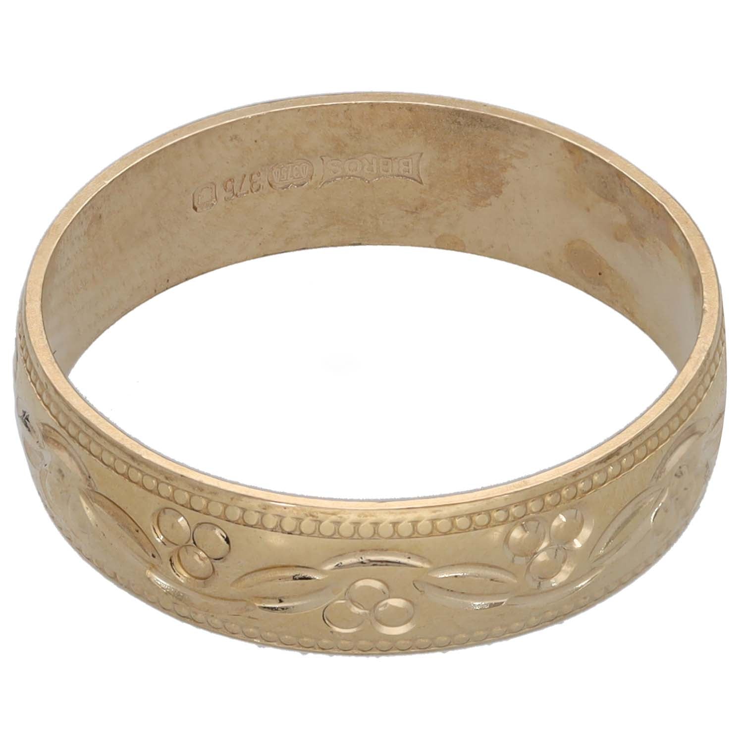 9ct gold wedding ring with bead-edge pattern, floral motifs and inner hallmark, size N