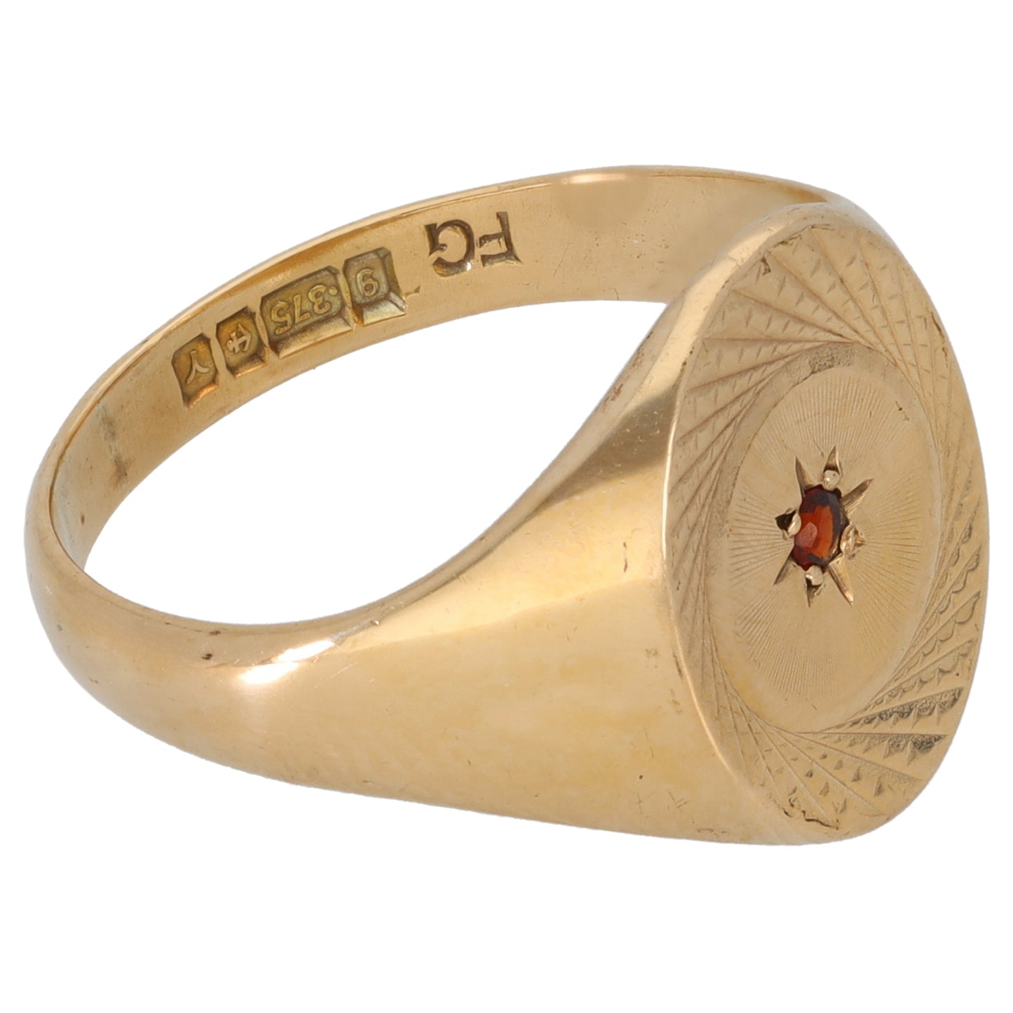 9ct Gold Garnet Patterned Signet Ring Size P