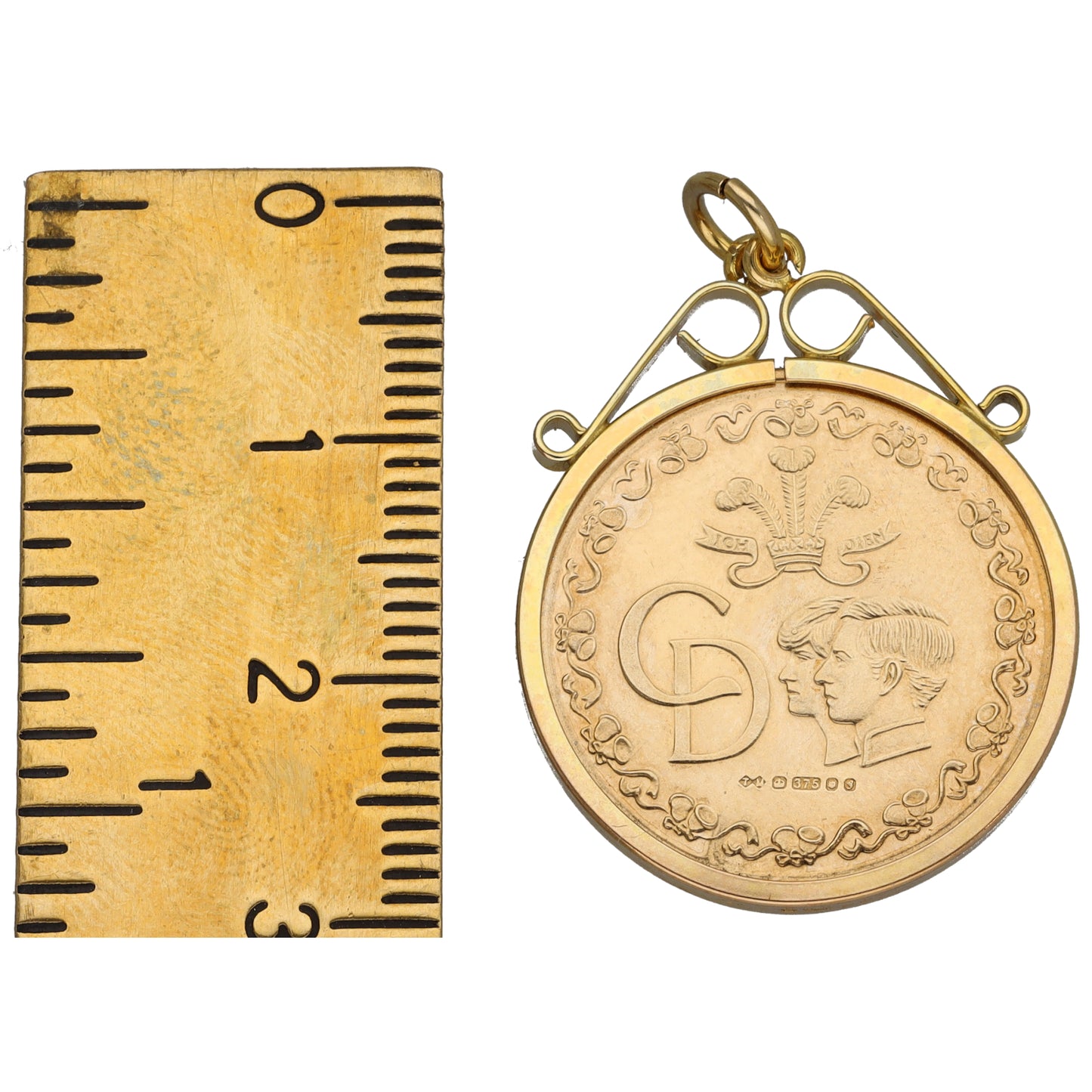 9ct Gold Alternative Pendant