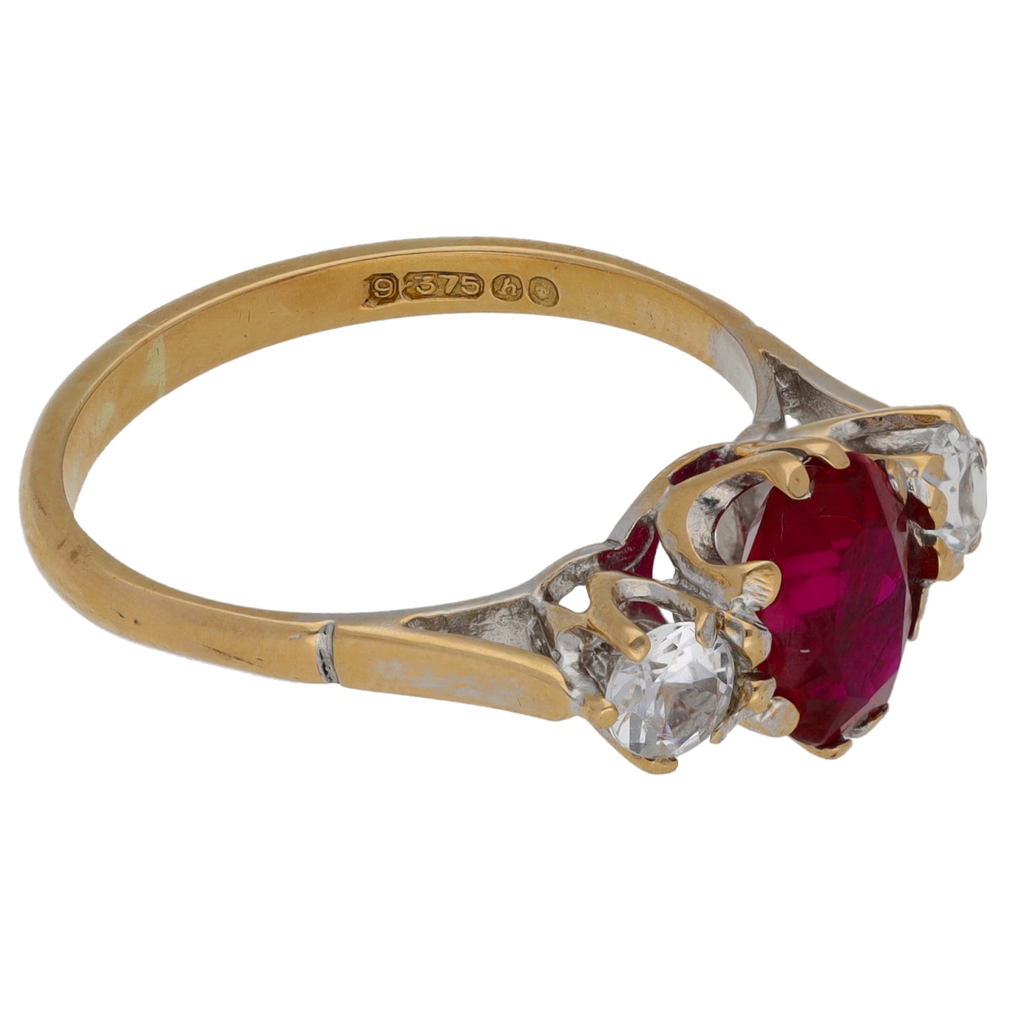 9ct Gold Imitation Trilogy Ring Size O