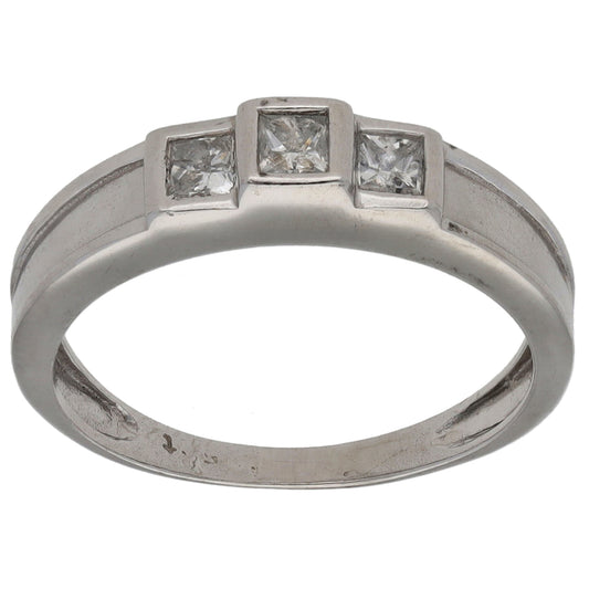 9ct White Gold 0.30ct Diamond Three Stone Ring Size K