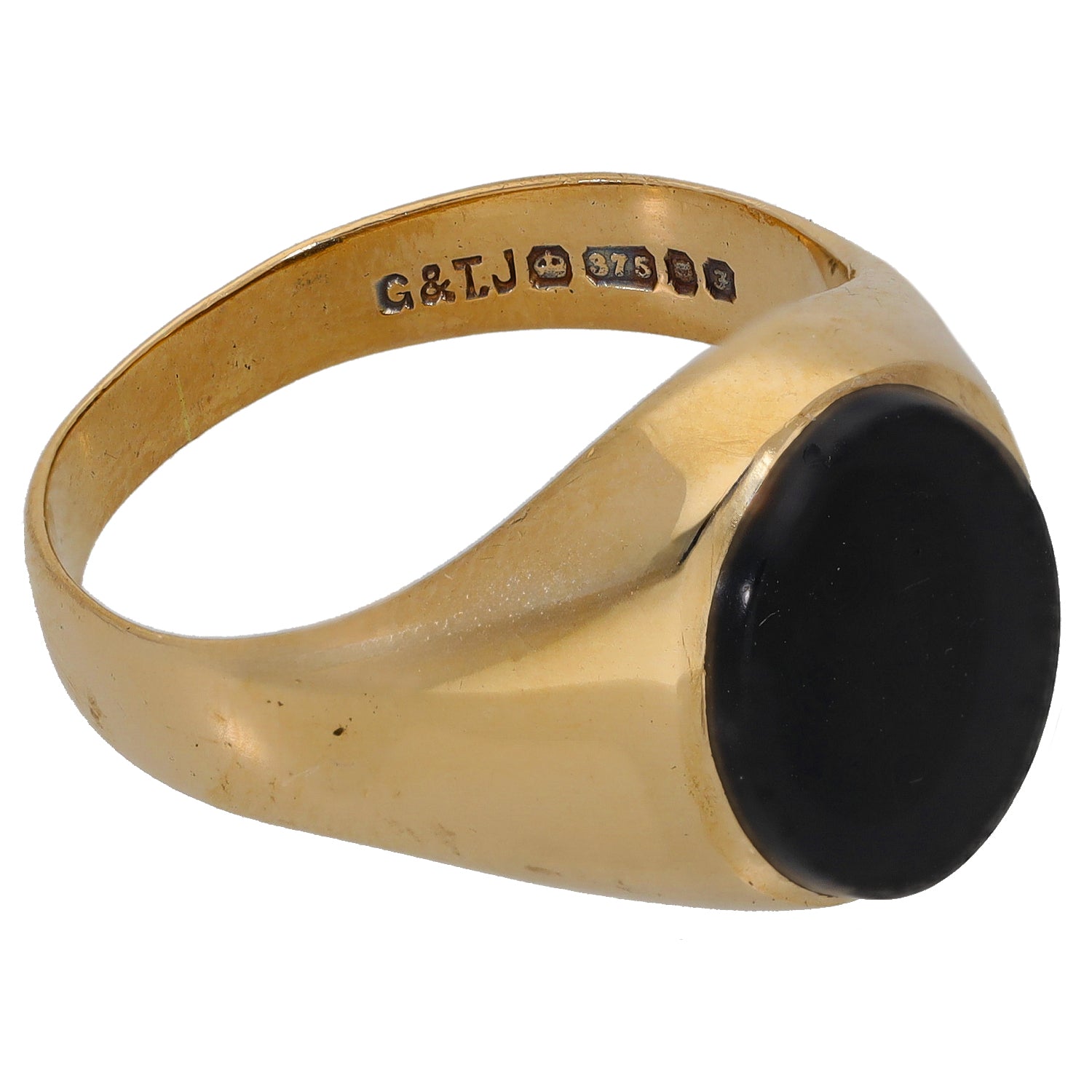 9ct gold onyx signet ring with oval black stone, side view