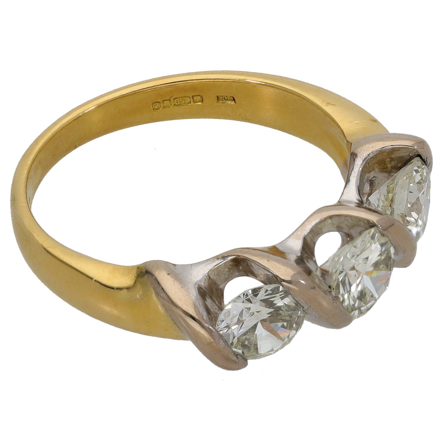18ct Gold 2.02ct Diamond Trilogy Ring Size T